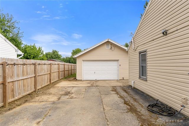 1796 W Second Street, Xenia, OH 45385