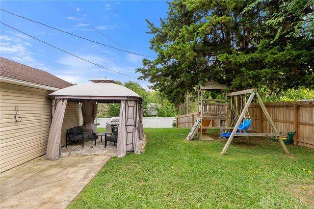 1796 W Second Street, Xenia, OH 45385