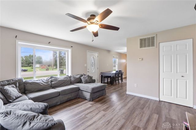 1796 W Second Street, Xenia, OH 45385
