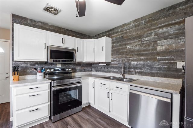1796 W Second Street, Xenia, OH 45385