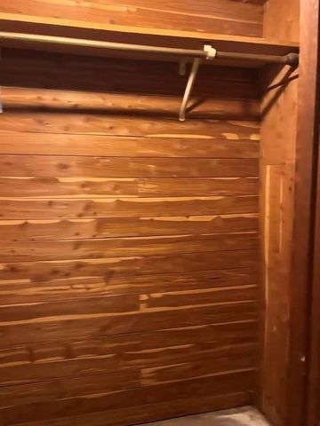 8958 E 54th Street S, Raytown, MO 64133