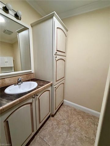 1066 Silver Lakes BLVD, Naples, FL 34114