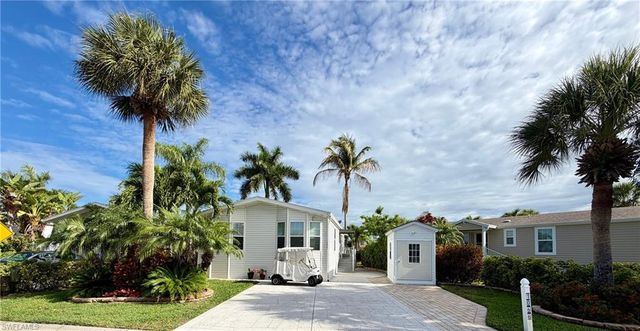 1066 Silver Lakes BLVD, Naples, FL 34114