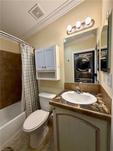 1066 Silver Lakes BLVD, Naples, FL 34114