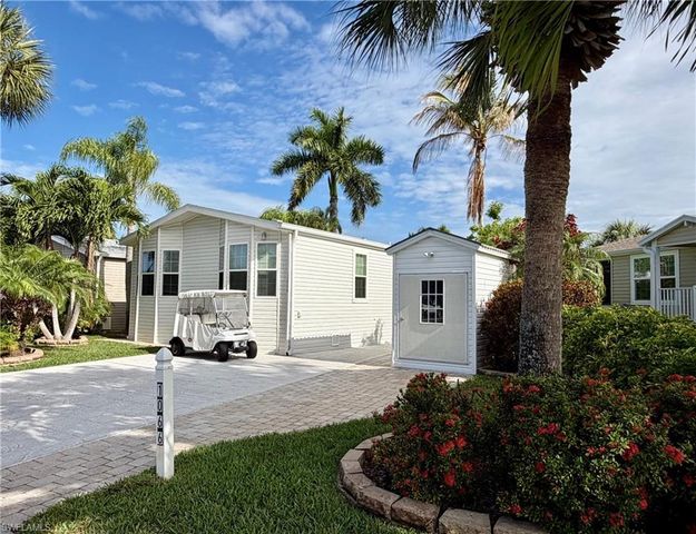 1066 Silver Lakes BLVD, Naples, FL 34114
