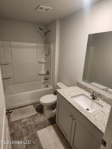 5268 Alpine Drive, Horn Lake, MS 38637