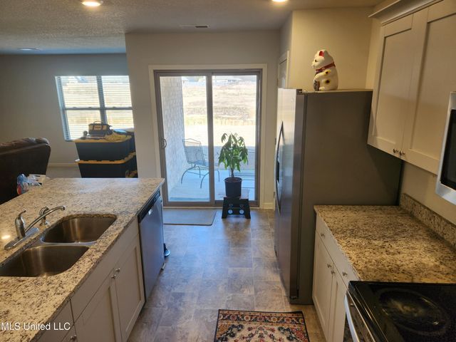 5268 Alpine Drive, Horn Lake, MS 38637