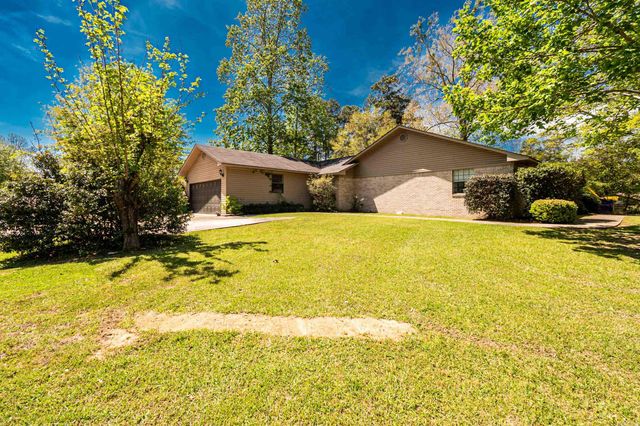 1305 Cypress Dr, El Dorado, AR 71730
