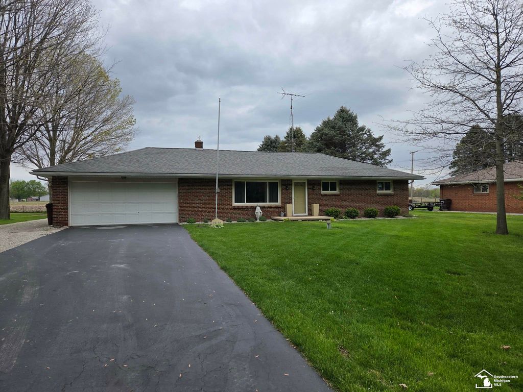 15830 Ida Center Rd Road, Summerfield Twp, MI 49270