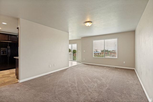 716 W BROAD STRIPES DR, Bluffdale, UT 84065
