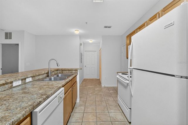 5550 E MICHIGAN STREET 1104, Orlando, FL 32822