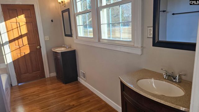 1580 Porter Road, Cassatt, SC 29032