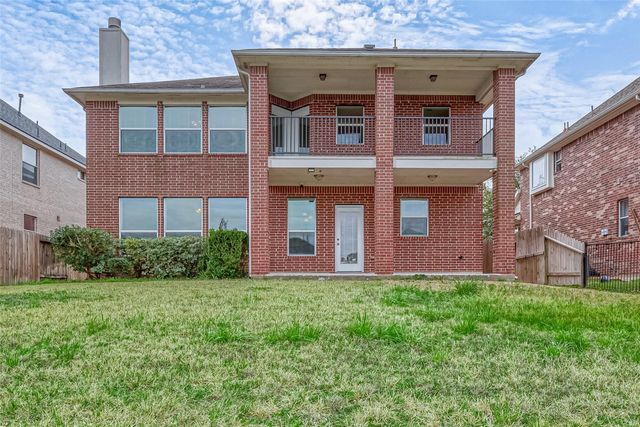18118 Billabong Crescent Court, Cypress, TX 77429