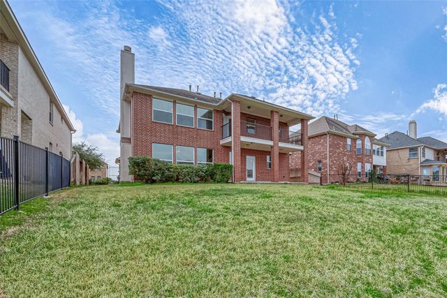 18118 Billabong Crescent Court, Cypress, TX 77429