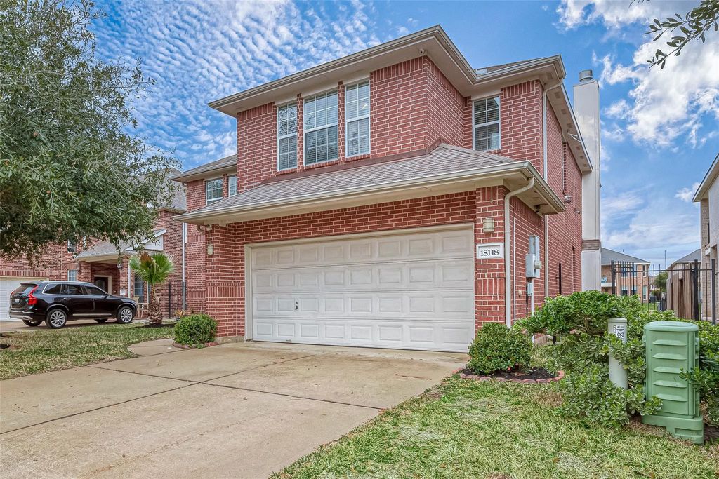 18118 Billabong Crescent Court, Cypress, TX 77429