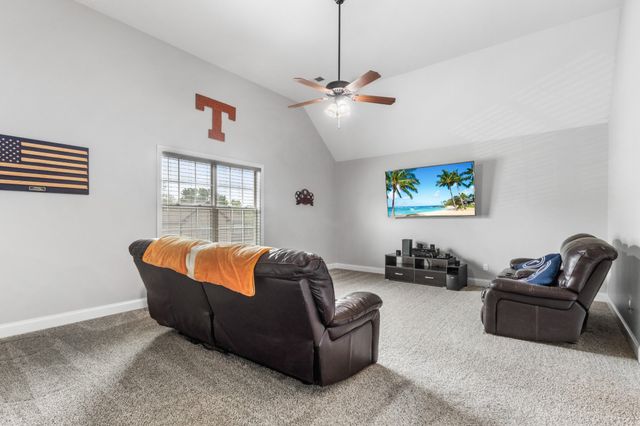 3160 Timberdale Dr, Clarksville, TN 37042