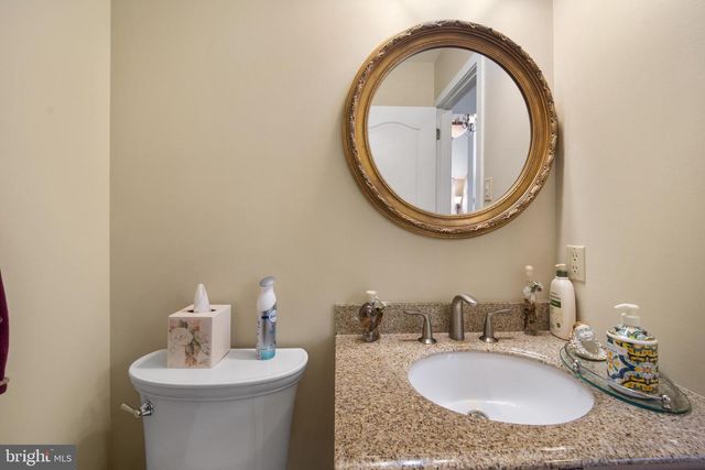 12 TANYARD RD, Richboro, PA 18954