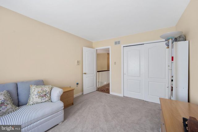 12 TANYARD RD, Richboro, PA 18954
