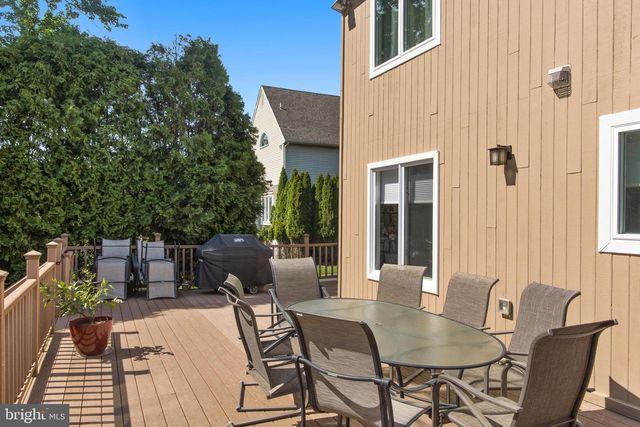12 TANYARD RD, Richboro, PA 18954
