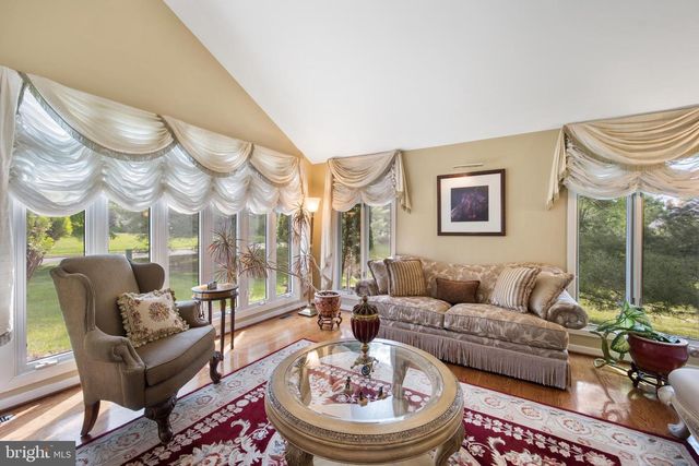 12 TANYARD RD, Richboro, PA 18954