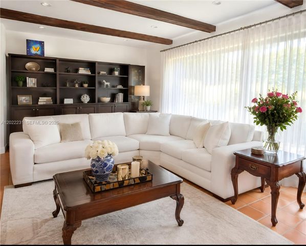 7980 SW 52nd Ave, Miami, FL 33143