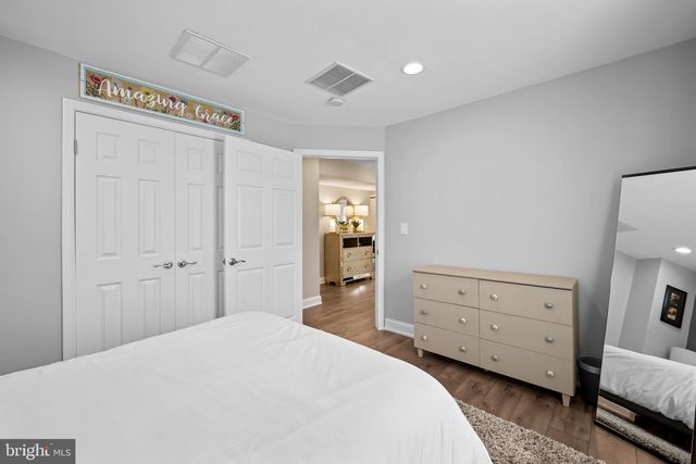 7204 OLD FRIENDSHIP WAY, Elkridge, MD 21075