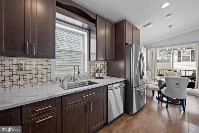7204 OLD FRIENDSHIP WAY, Elkridge, MD 21075