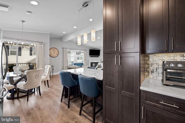 7204 OLD FRIENDSHIP WAY, Elkridge, MD 21075