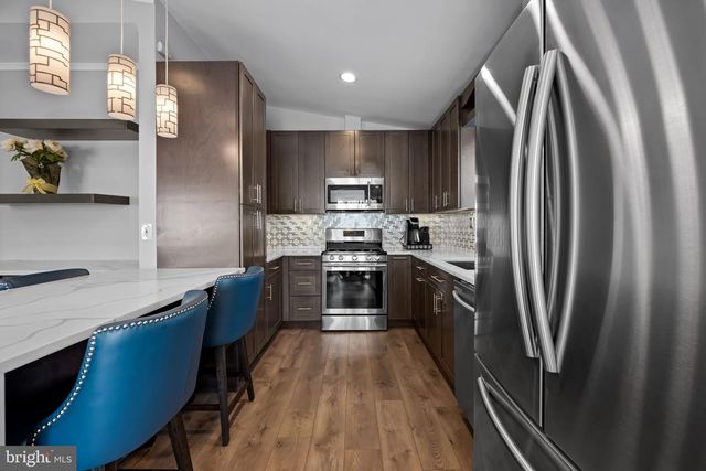 7204 OLD FRIENDSHIP WAY, Elkridge, MD 21075