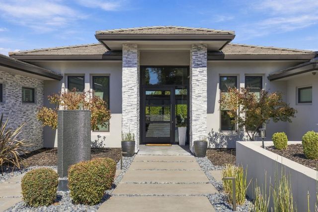 5301 Pine Grove Pl, Granite Bay, CA 95746