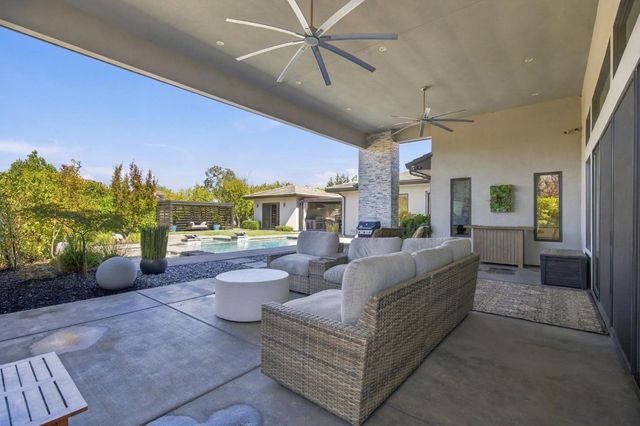 5301 Pine Grove Pl, Granite Bay, CA 95746