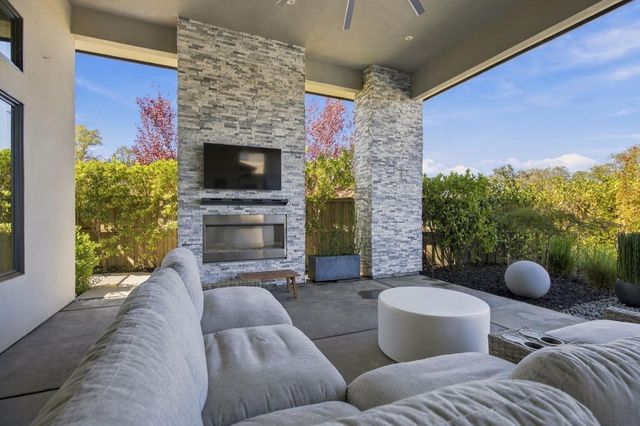 5301 Pine Grove Pl, Granite Bay, CA 95746