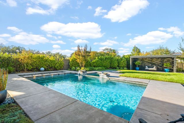 5301 Pine Grove Pl, Granite Bay, CA 95746