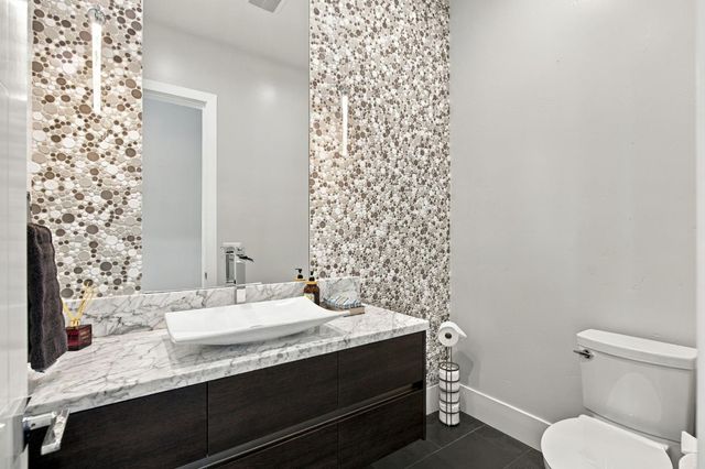 5301 Pine Grove Pl, Granite Bay, CA 95746