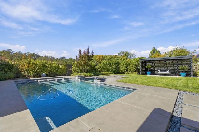 5301 Pine Grove Pl, Granite Bay, CA 95746