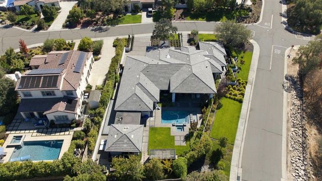 5301 Pine Grove Pl, Granite Bay, CA 95746
