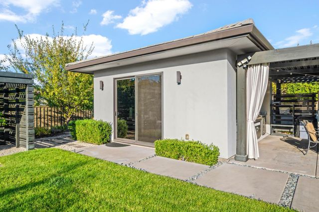 5301 Pine Grove Pl, Granite Bay, CA 95746