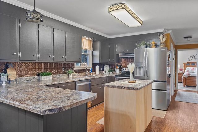 1540 S Berlin Rd, Lewisburg, TN 37091