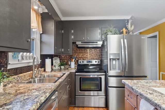 1540 S Berlin Rd, Lewisburg, TN 37091