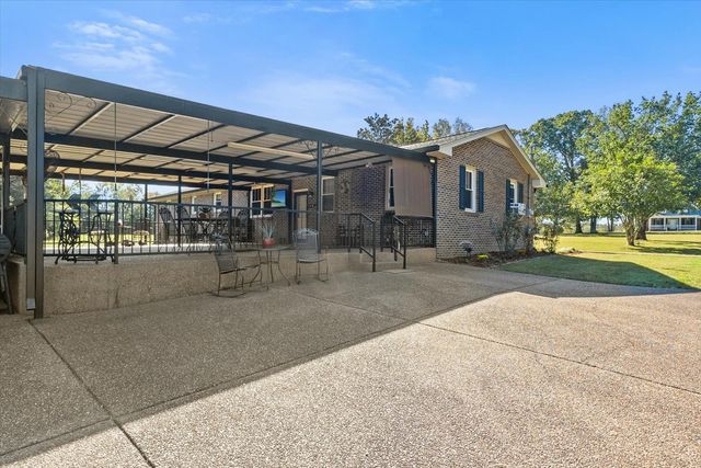 1540 S Berlin Rd, Lewisburg, TN 37091