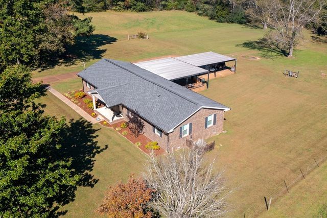1540 S Berlin Rd, Lewisburg, TN 37091