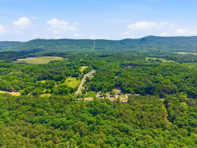 2704 Quarles Road, Rocky Face, GA 30740