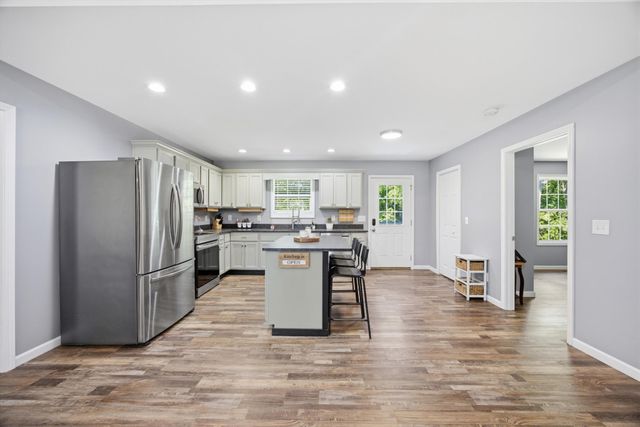 2704 Quarles Road, Rocky Face, GA 30740