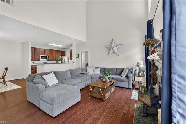909 Long Beeches AVE, Chesapeake, VA 23320
