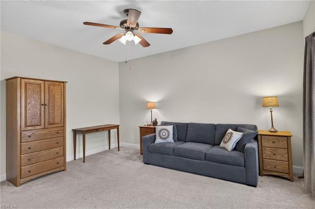 909 Long Beeches AVE, Chesapeake, VA 23320