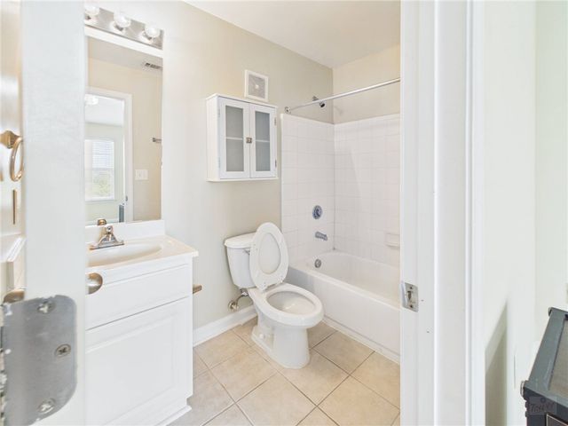 1725 Harvey Mitchell Parkway S 618, College Station, TX 77840