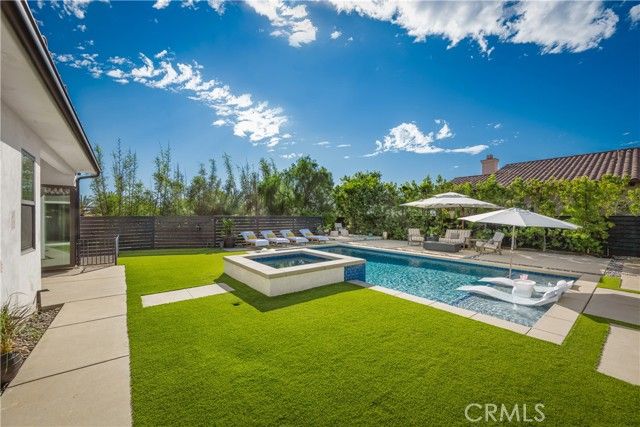 2318 Vista Grande, Vista, CA 92084