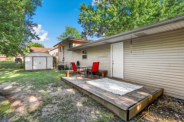 7107 Brentwood Avenue, Portage, IN 46368