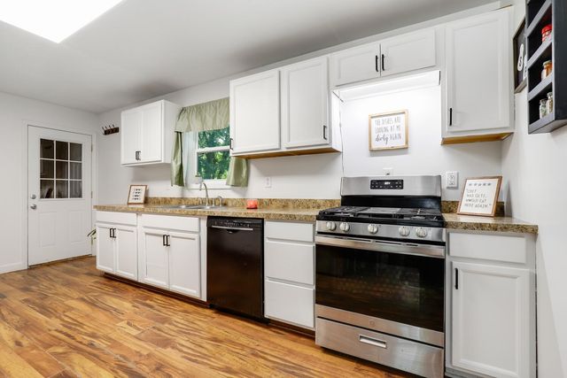 7107 Brentwood Avenue, Portage, IN 46368
