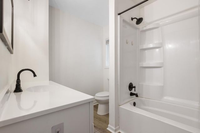 7107 Brentwood Avenue, Portage, IN 46368